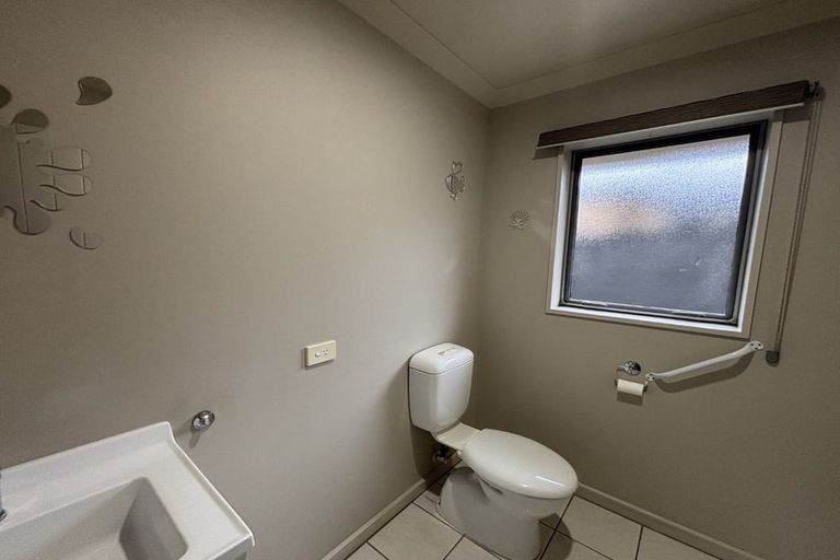 Photo of property in 7 Goldie Place, Rolleston, 7614