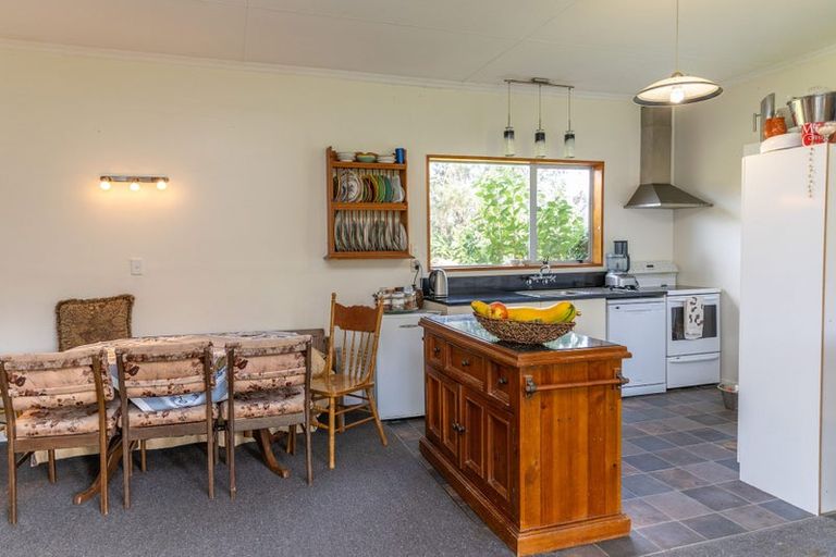 Photo of property in 2034 Riversdale Waikaia Road, Waikaia, Gore, 9777