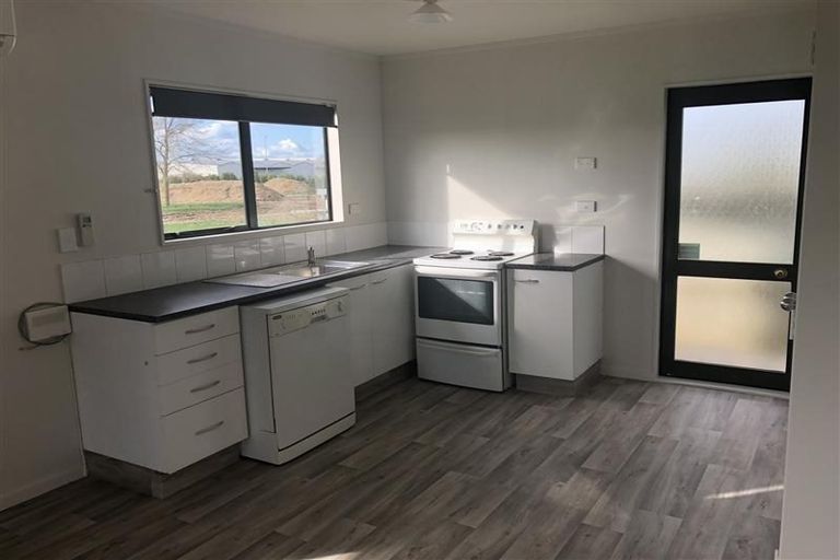 Photo of property in 35 Metro Avenue, Nawton, Hamilton, 3200