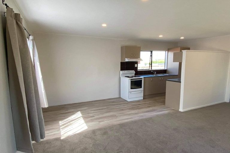 Photo of property in 1/61 Templeton Place, Clendon Park, Auckland, 2103
