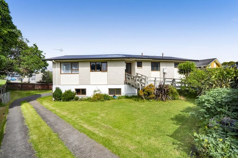 Photo of property in 5 Bronte Place, Whalers Gate, New Plymouth, 4310