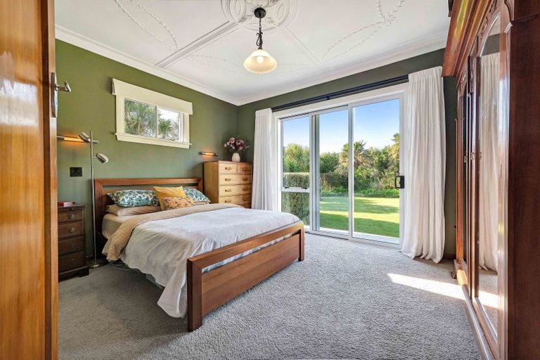 Photo of property in 7091 South Road, Warea, New Plymouth, 4381