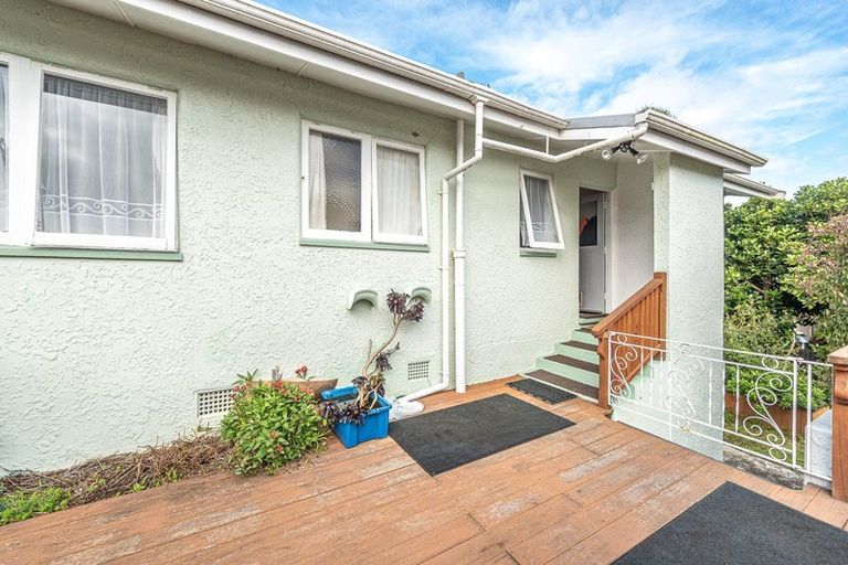 Photo of property in 45 Mosston Road, Castlecliff, Whanganui, 4501