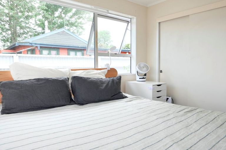 Photo of property in 18a Marere Avenue, Paraparaumu, 5032