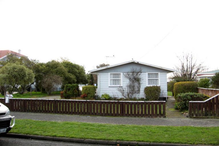 Photo of property in 43 Herbert Street, Masterton, 5810