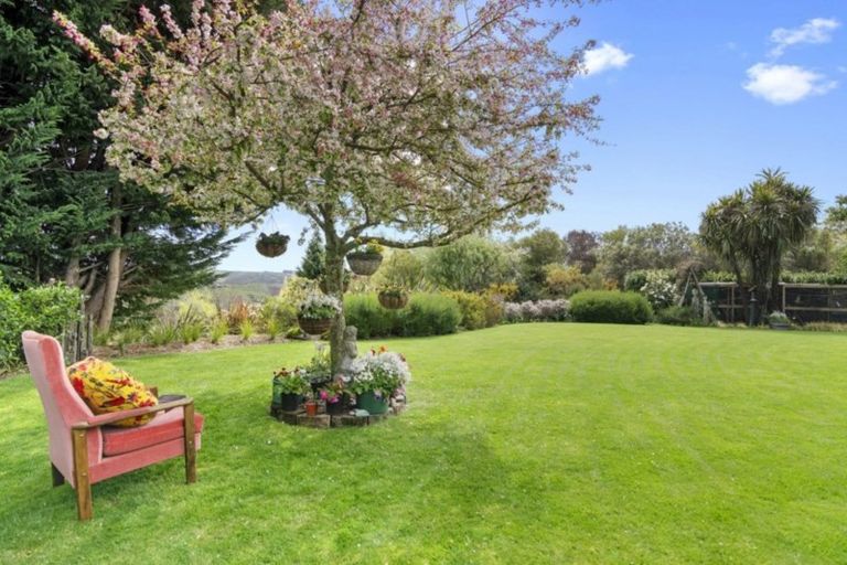 Photo of property in 63 Totara View Road, Wakefield, 7095