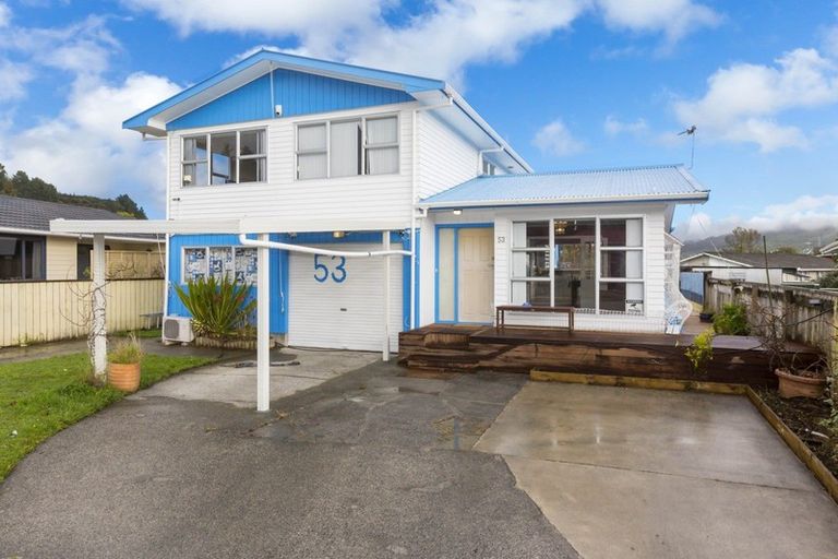 Photo of property in 53 Hillside Drive, Maoribank, Upper Hutt, 5018