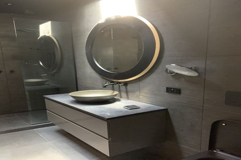 Photo of property in 8 Bristol Street, St Albans, Christchurch, 8014