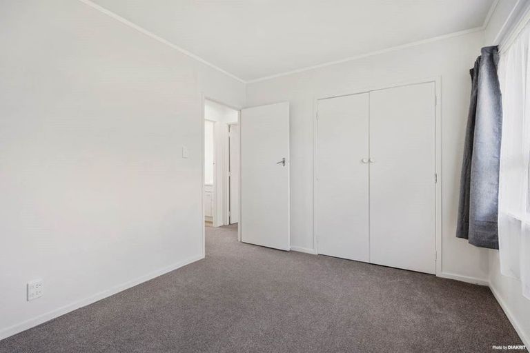 Photo of property in 1/9 Pratt Street, Papakura, 2110