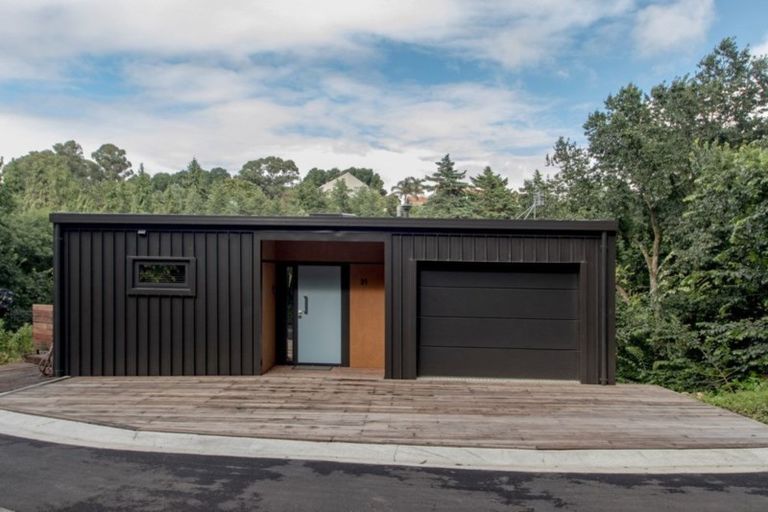 Photo of property in 31 Burns Road, Hospital Hill, Napier, 4110