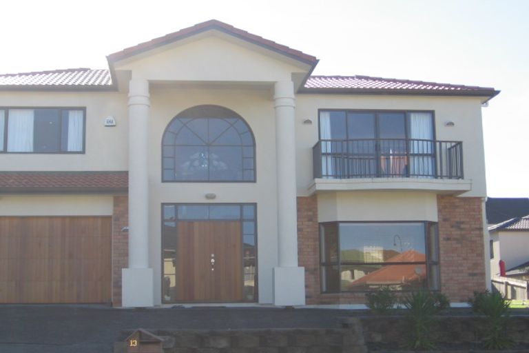 Photo of property in 13 Living Stream Road, Albany Heights, Auckland, 0632