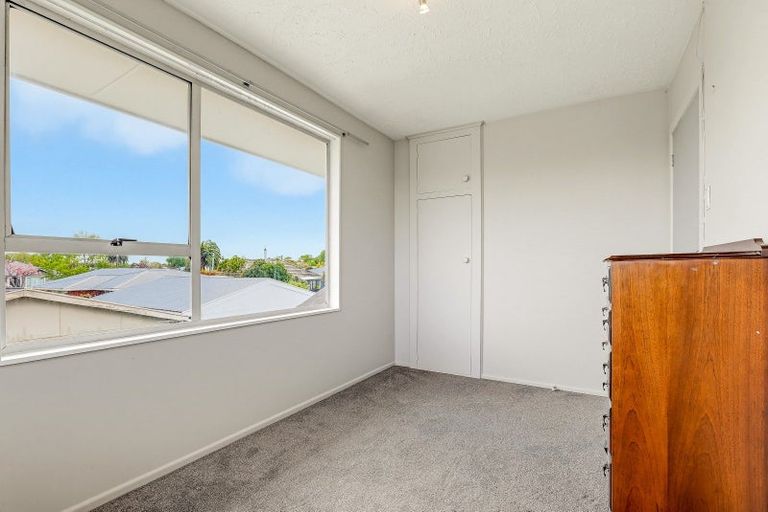 Photo of property in 5 Norrie Street, Redwood, Christchurch, 8051