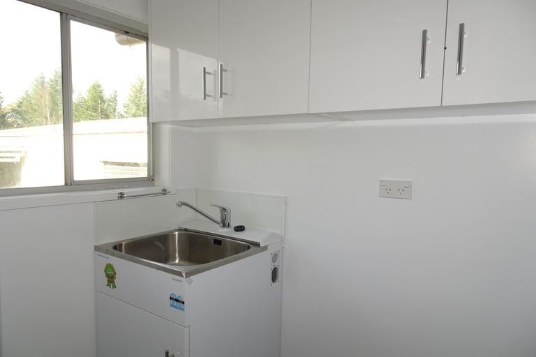 Photo of property in 71 Lisa Crescent, Mangakakahi, Rotorua, 3015