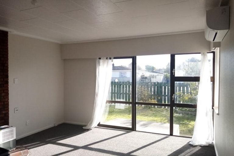 Photo of property in 2b Sidey Place, Marewa, Napier, 4110