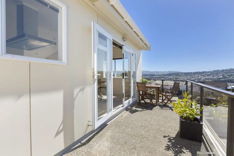 Photo of property in 7/21 Duchess Place, Maupuia, Wellington, 6022