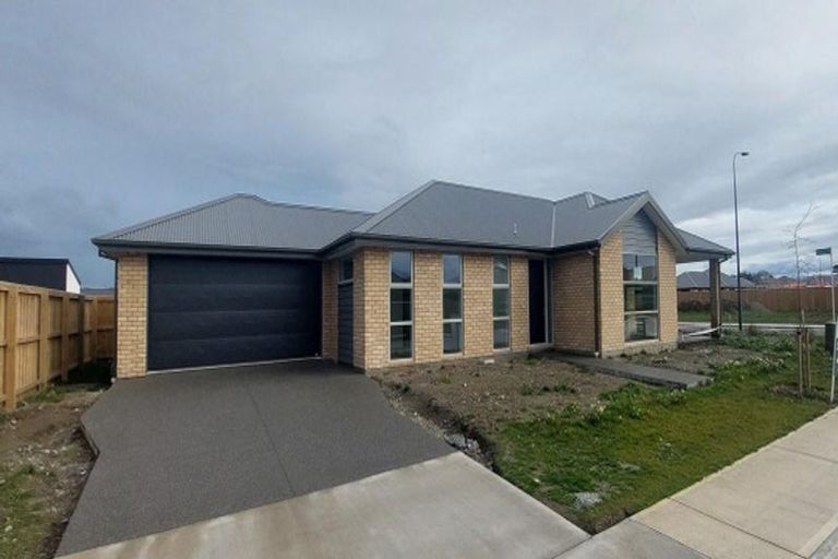 Photo of property in 39 Chambers Avenue, Woodend, 7691