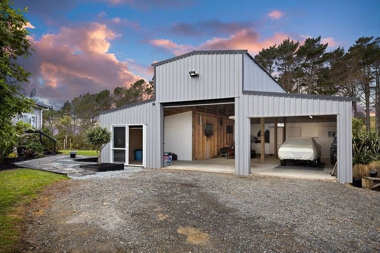 Photo of property in 212 Mainland Road, Kaipara Flats, Warkworth, 0984