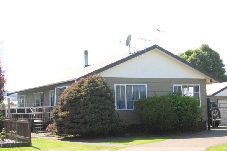 Photo of property in 7 Marcasite Place, Pukehangi, Rotorua, 3015