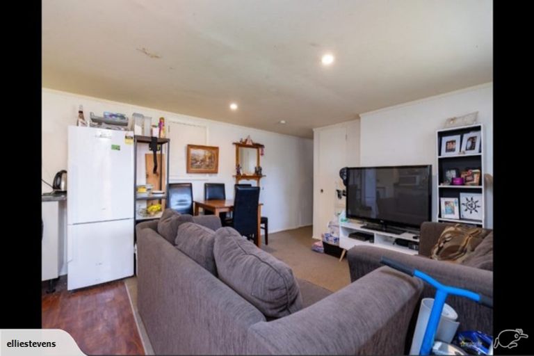 Photo of property in 72 Miro Street, Trentham, Upper Hutt, 5018