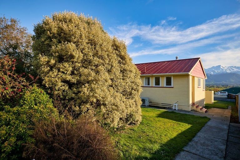 Photo of property in 14 Bayview Street, Kaikoura, 7300