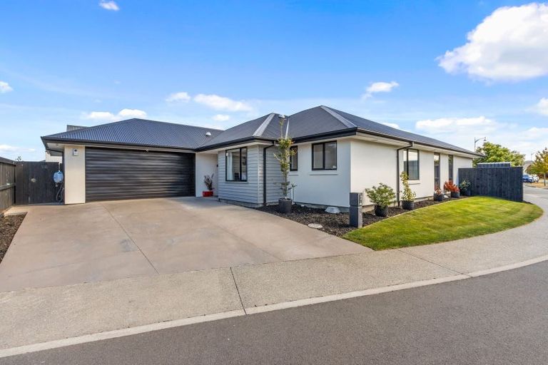 Photo of property in 2 Saxby Lane, Halswell, Christchurch, 8025