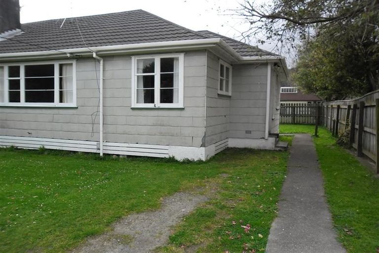 Photo of property in 34 Molesworth Street, Taita, Lower Hutt, 5011