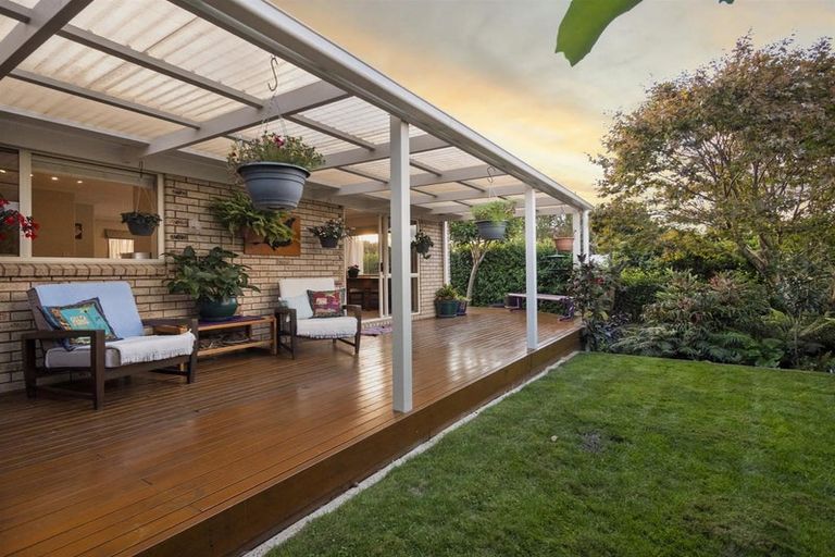 Photo of property in 21 Dowman Place, Te Puke, 3119