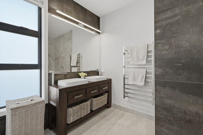 Photo of property in 23 Milton Road, Otumoetai, Tauranga, 3110