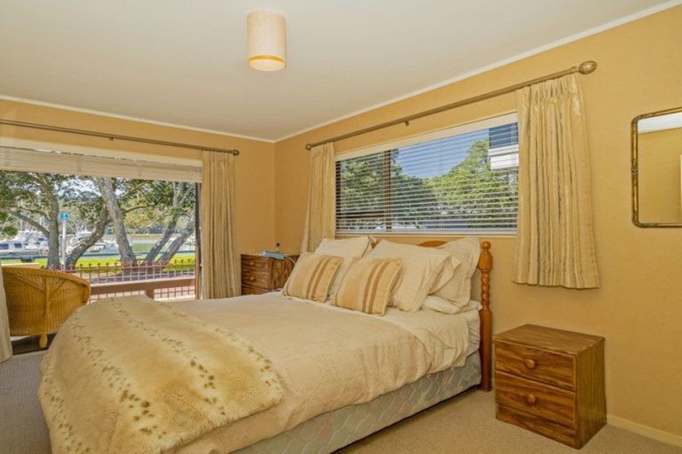 Photo of property in 8 Victoria Street, Whitianga, 3510