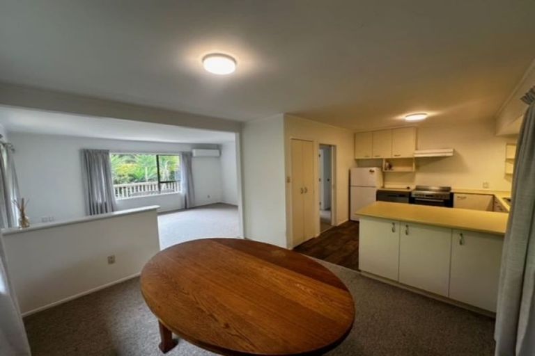 Photo of property in 2/246 Beach Road, Campbells Bay, Auckland, 0630