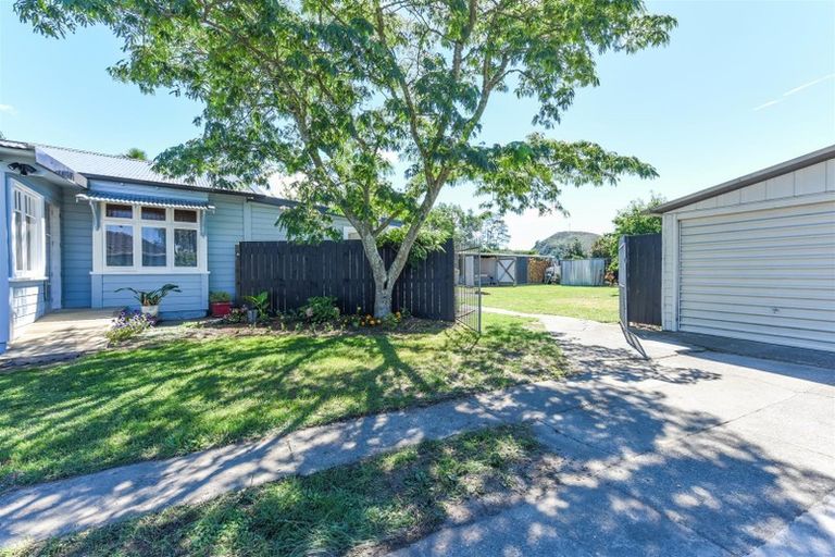 Photo of property in 79 Whitby Road, Wakefield, 7025