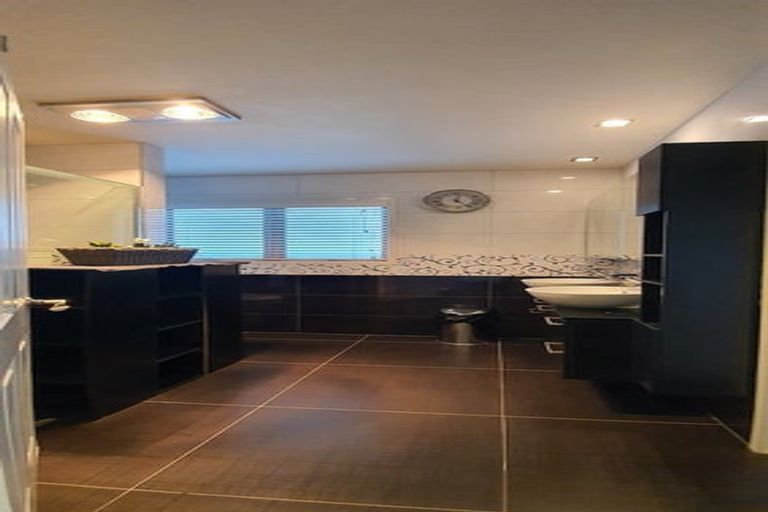 Photo of property in 191 Fisher Parade, Farm Cove, Auckland, 2012