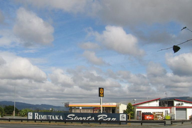 Photo of property in 15 Vernon Grove, Brown Owl, Upper Hutt, 5018