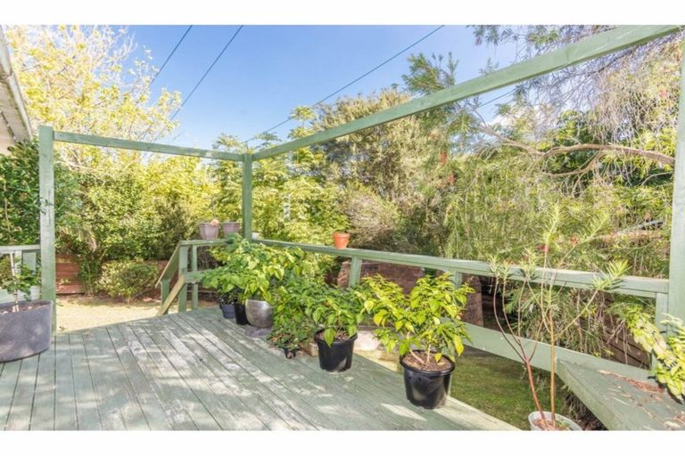 Photo of property in 63 Oreil Avenue, West Harbour, Auckland, 0618