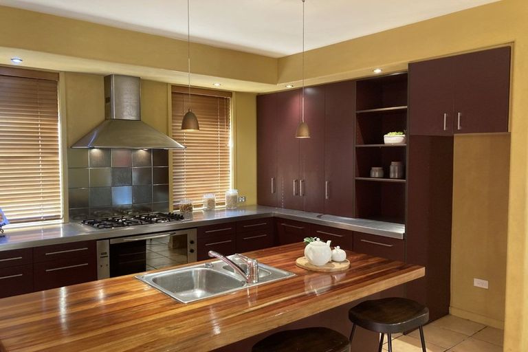 Photo of property in 21 Amoka Crescent, Parklands, Christchurch, 8083