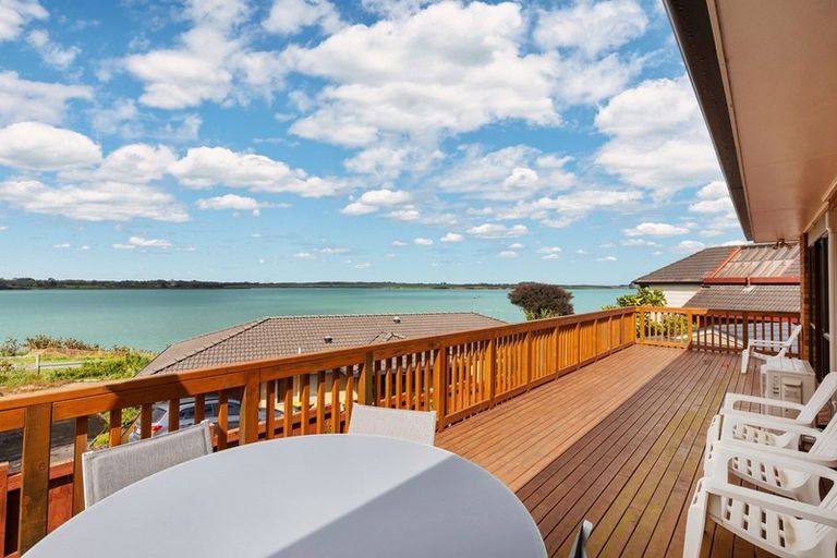 Photo of property in 57 St Annes Crescent, Wattle Downs, Auckland, 2103