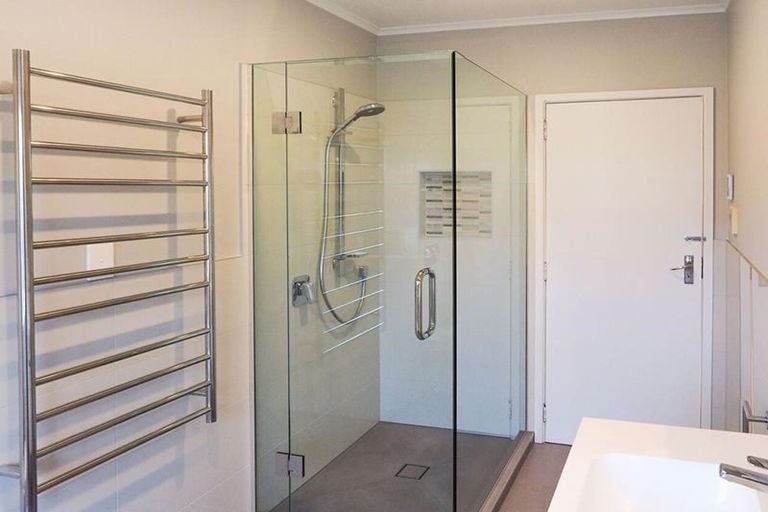 Photo of property in 56 Nile Road, Milford, Auckland, 0620