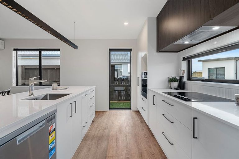 Photo of property in 1 Plow Way, Papamoa, 3118