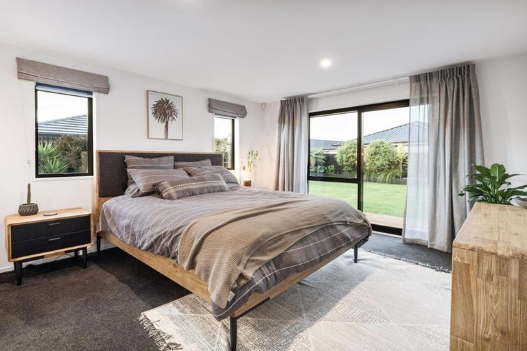 Photo of property in 112 Prestons Park Drive, Marshland, Christchurch, 8083