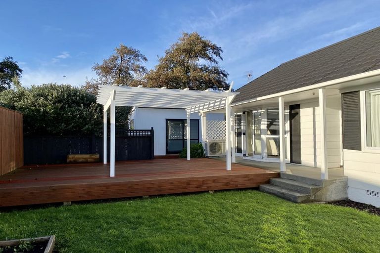 Photo of property in 28 Apollo Parade, Milson, Palmerston North, 4414