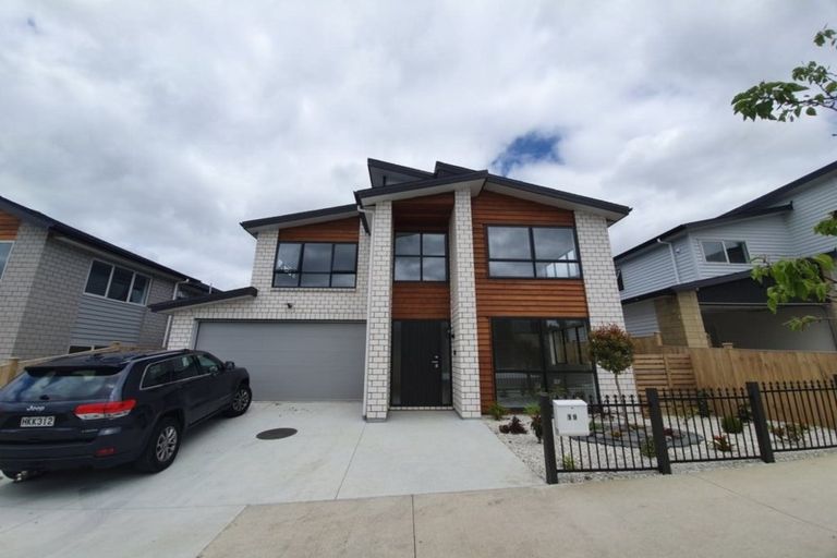 Photo of property in 19 Thomas Rielly Avenue, Hobsonville, Auckland, 0616