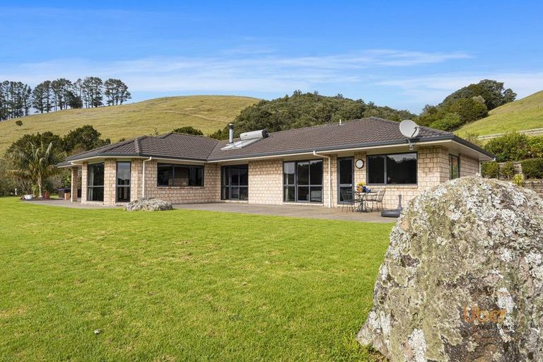 Photo of property in 84 Kara Road, Maungatapere, Whangarei, 0179