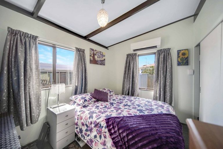 Photo of property in 51 Cargill Street, Papakura, 2110