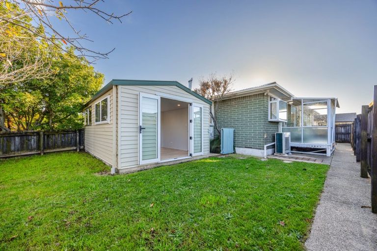 Photo of property in 50 Fernaig Street, Papakura, 2110