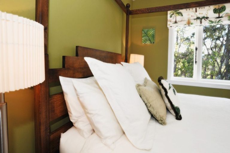 Photo of property in 19-21 Leicester Street, Picton, 7220