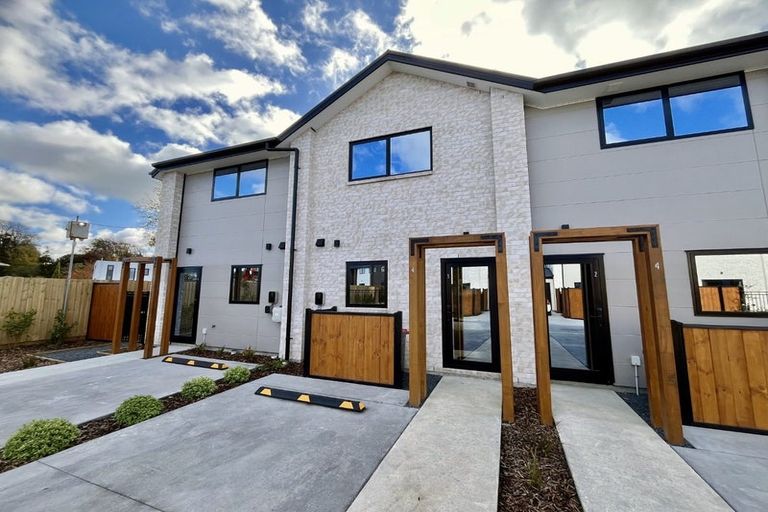 Photo of property in 3/4 Matata Place, Dallington, Christchurch, 8061