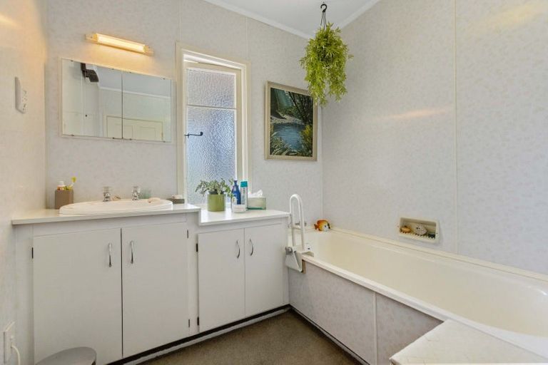 Photo of property in 33 Thomas Street, Ranfurly, 9332