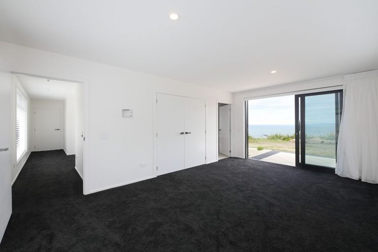 Photo of property in 49 Highgrove, Saint Clair, Dunedin, 9012