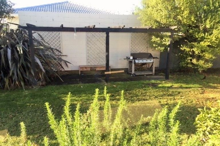 Photo of property in 163a Halswell Junction Road, Halswell, Christchurch, 8025