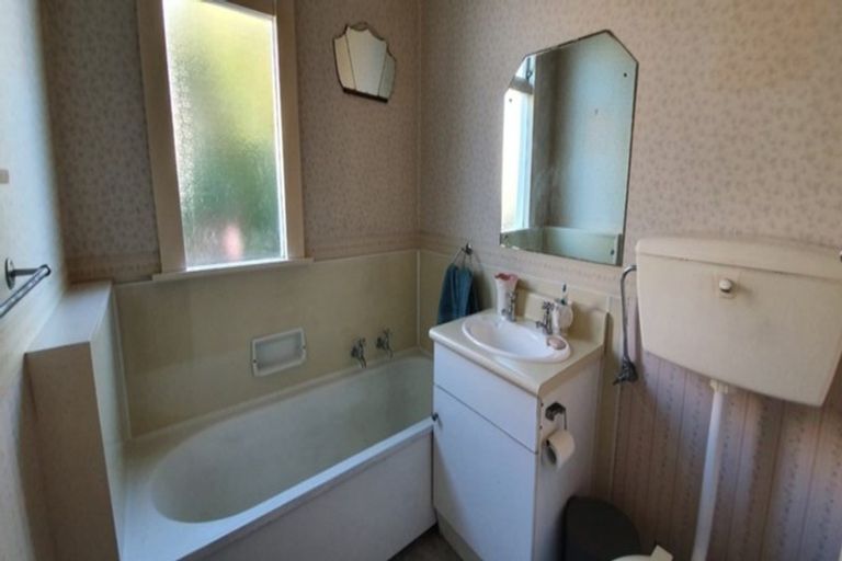 Photo of property in 11 Maxwell Avenue, Durie Hill, Whanganui, 4500